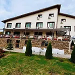 Family Borovitsa Hotel 2*