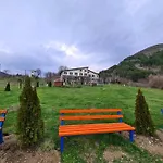 Family Borovitsa Hotel