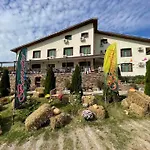 Family Borovitsa Hotel Pŭdartsi