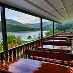 Hotel Family Borovitsa 2*