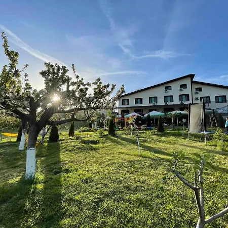 Hotell Family Borovitsa