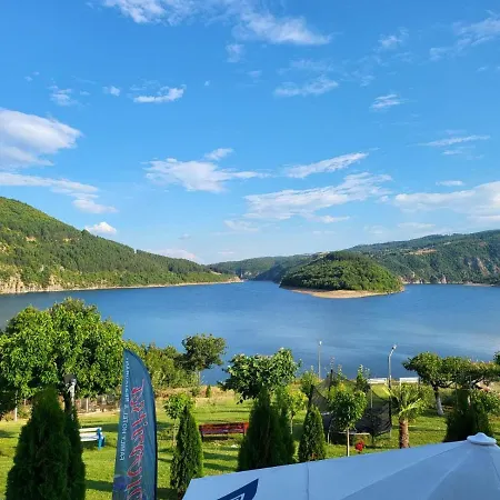 Hotel Family Borovitsa 2*