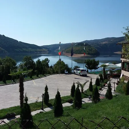Hotel Family Borovitsa Pudartsi