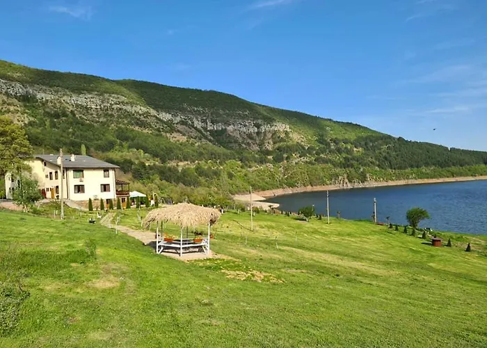 Hotel Family Borovitsa Pŭdartsi