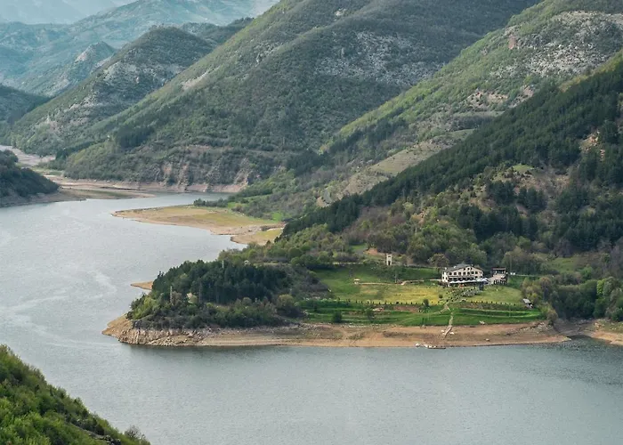 Family Borovitsa Hotel Pŭdartsi