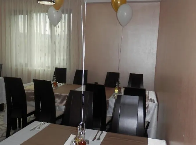 Family Borovitsa Hotel 2*