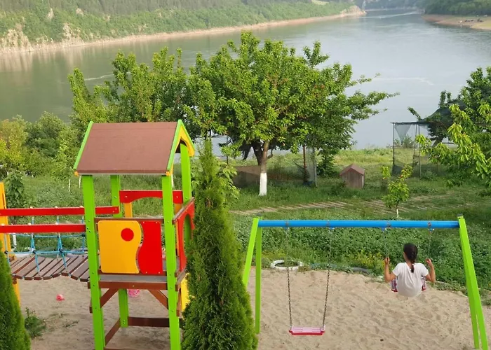 Hotel Family Borovitsa Pŭdartsi